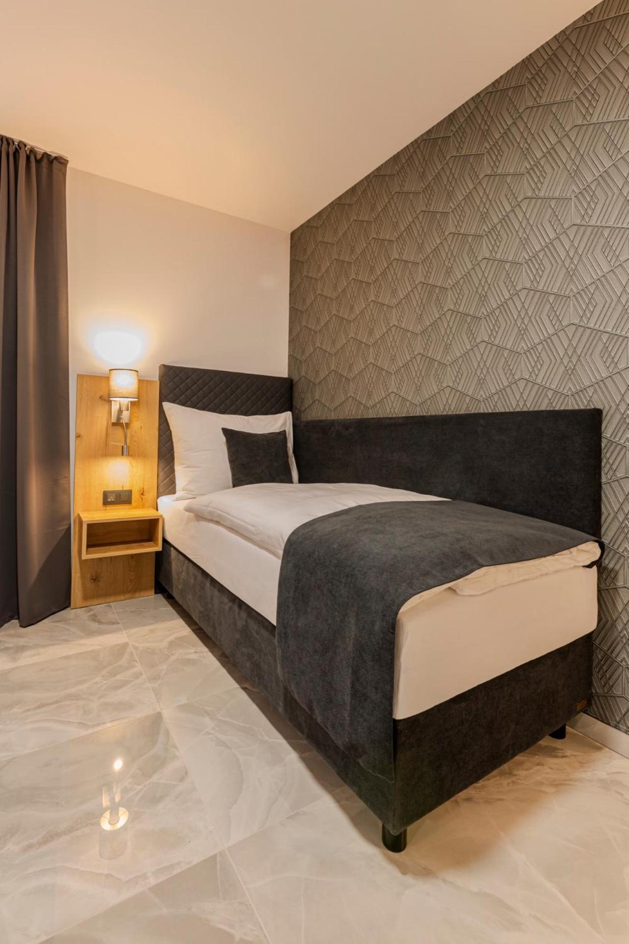Hotel Triska Brandýs nad Labem-Stará Boleslav Buitenkant foto